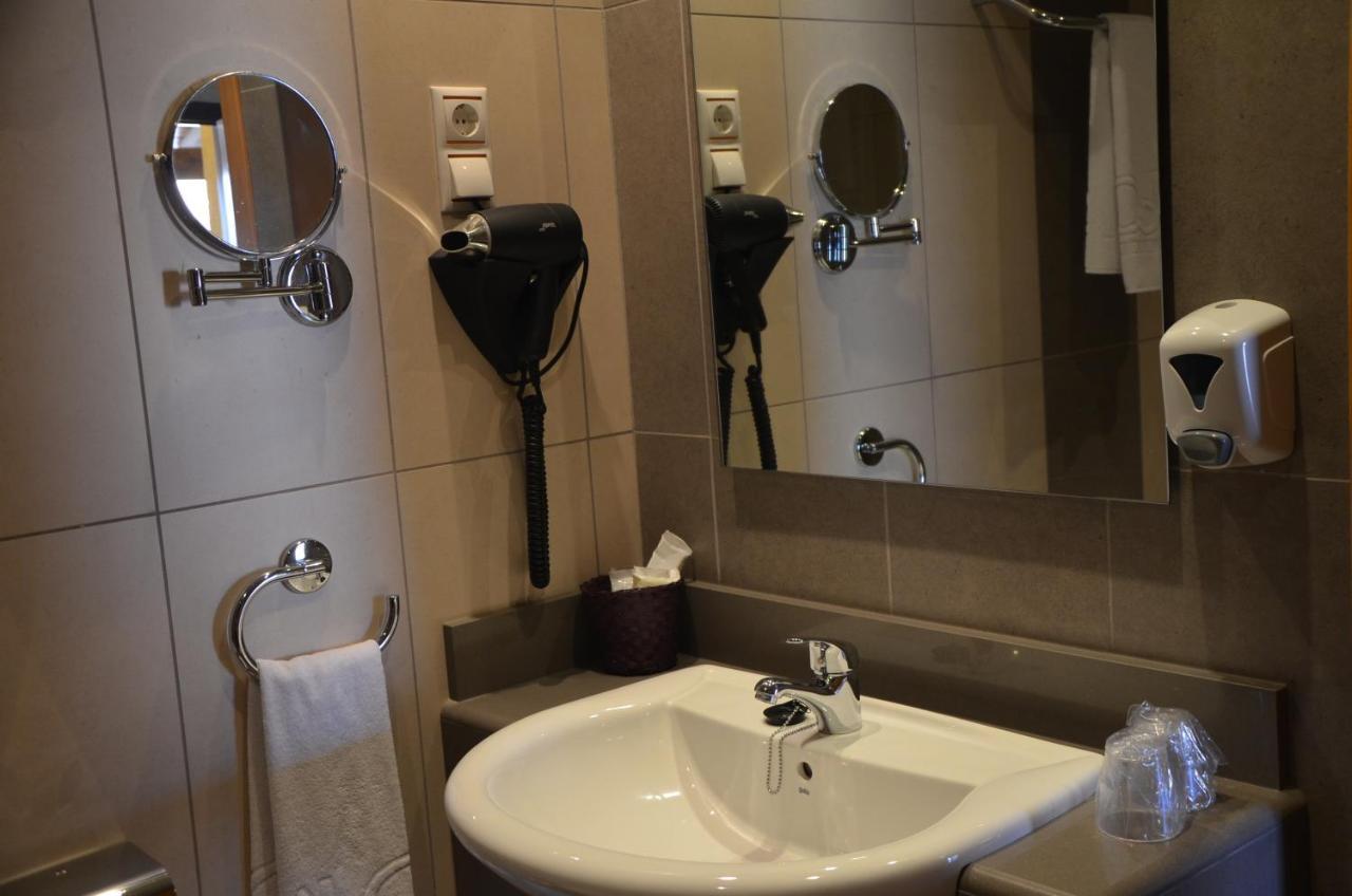 Hotel Milagros Rio Riaza Екстер'єр фото